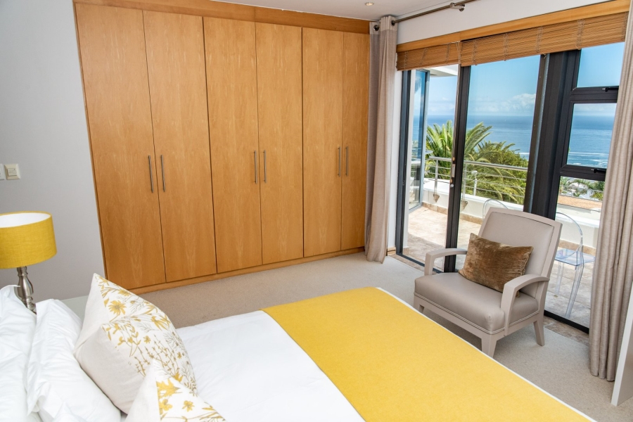 To Let 4 Bedroom Property for Rent in Camps Bay Western Cape
